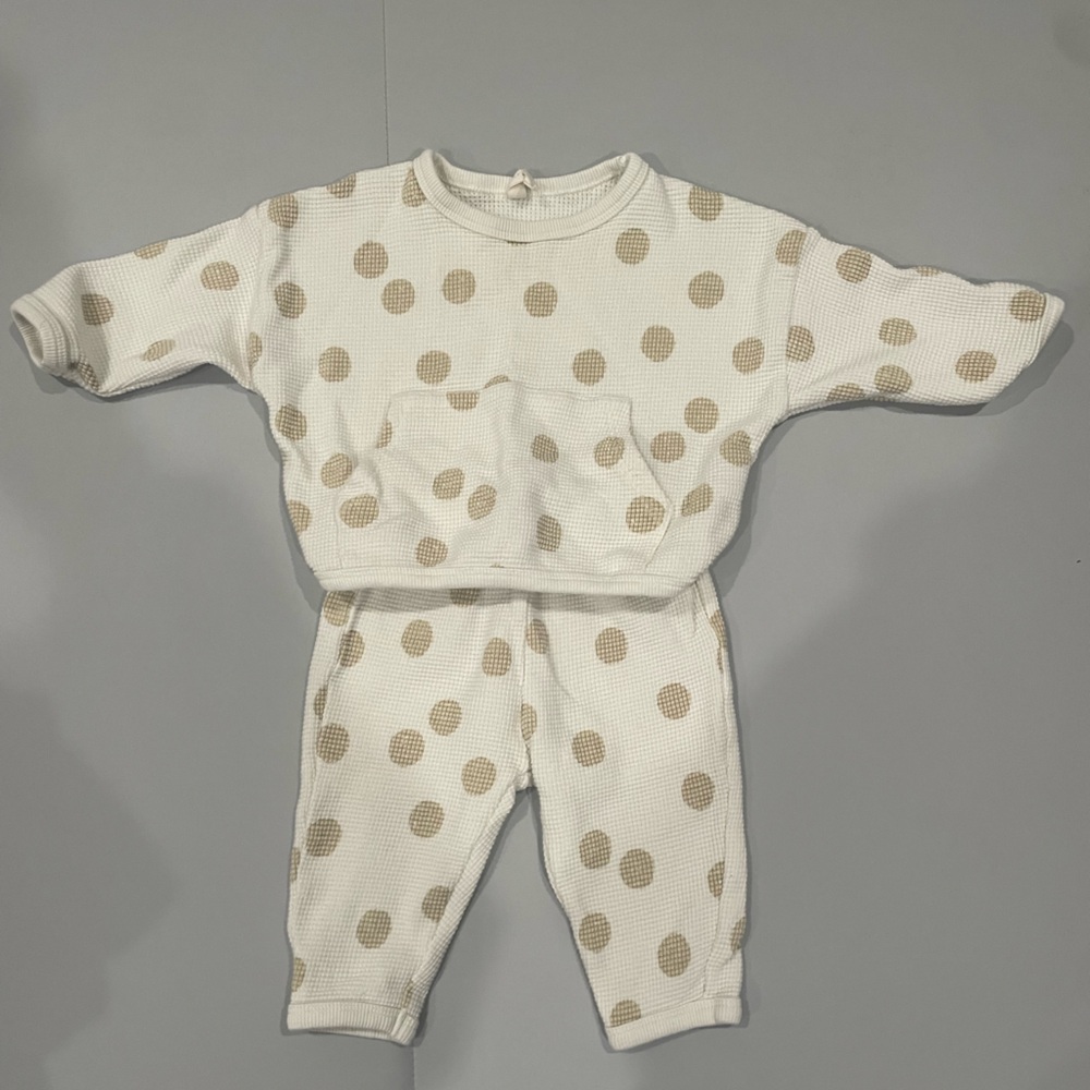 Quincy Mae Cream and Tan Polka Dot Kids Set